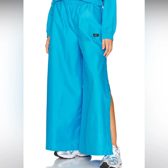 NWT REEBOK X Women’s Angel Wide Leg Pant Large in Always Blue Streetwear Baddie - Picture 2 of 16